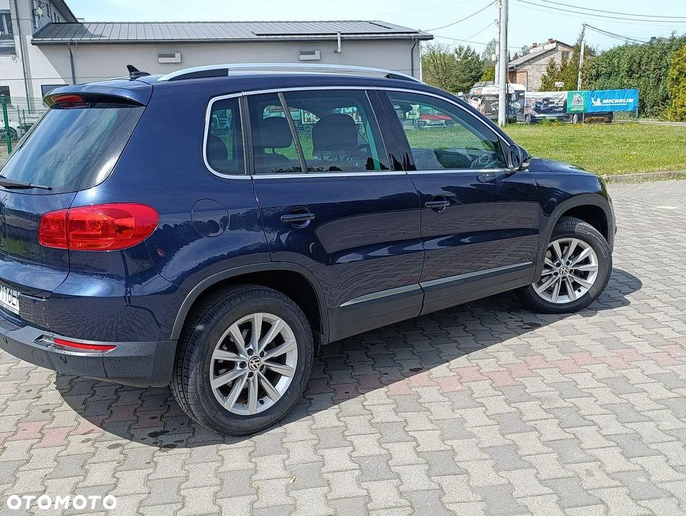 Volkswagen Tiguan - 10