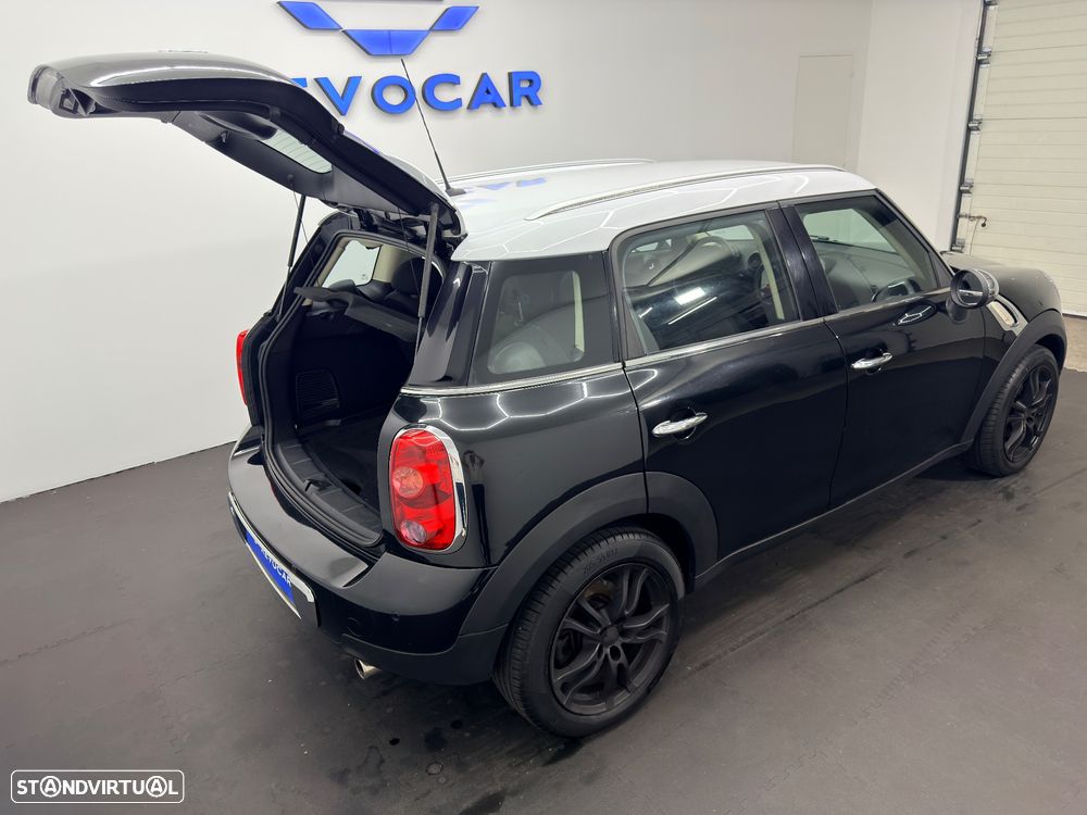 MINI Countryman Cooper D - 25