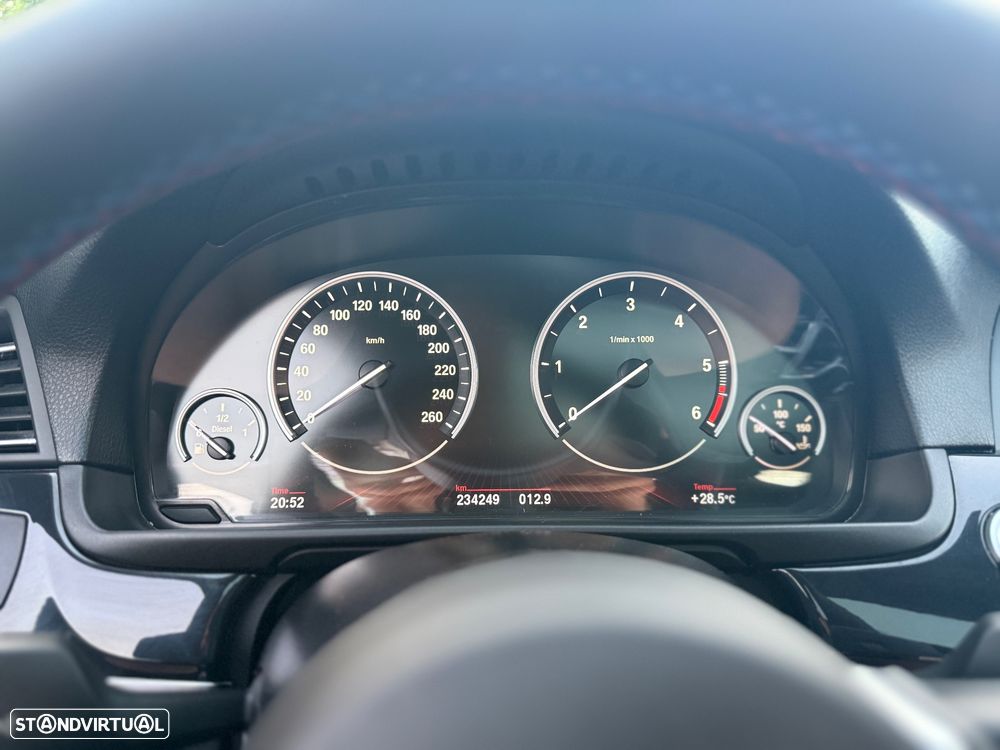BMW 520 d Sport-Aut. - 10