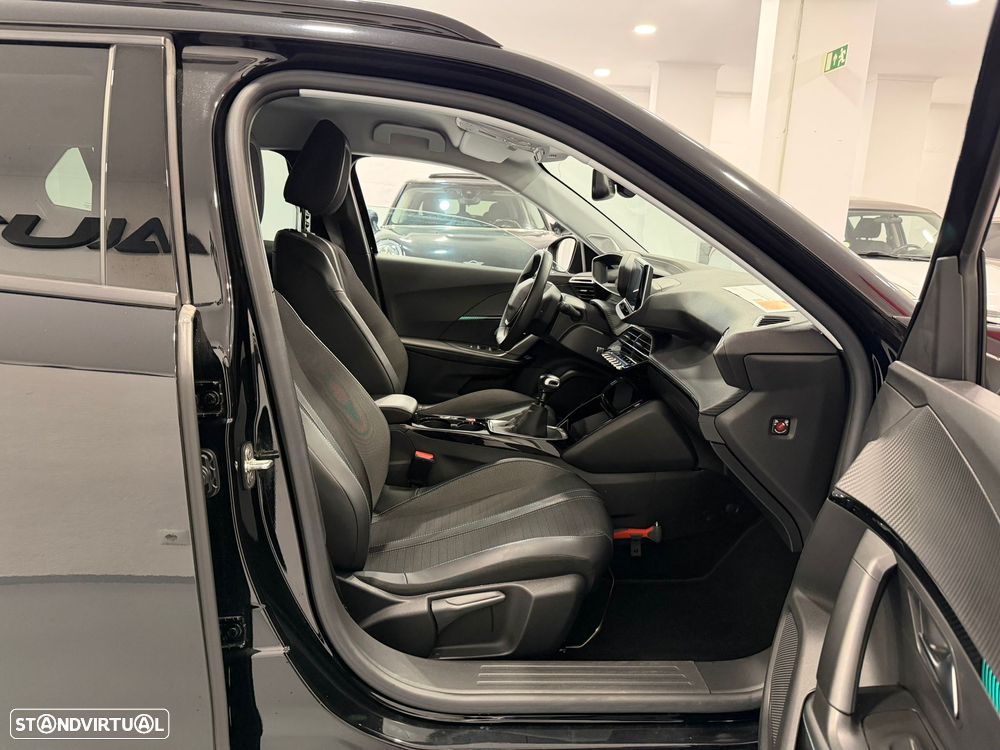 Peugeot 2008 PureTech 130 Stop&Start Allure - 23