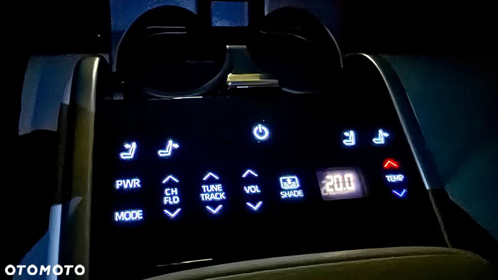 Toyota Camry 2.5 Hybrid Executive CVT - 6