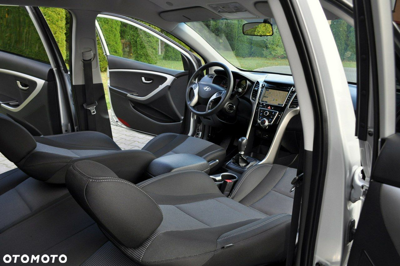 Hyundai i30 - 23