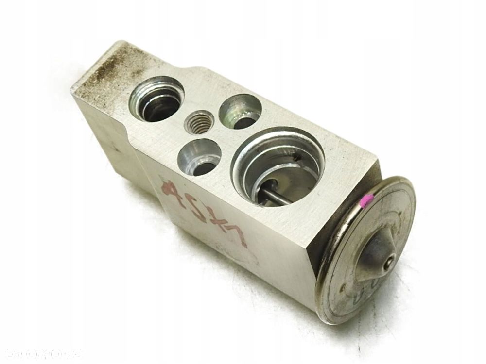 ZAWÓR ROZPRĘŻNY KLIMATYZACJI MITSUBISHI ASX 387B006A - 1