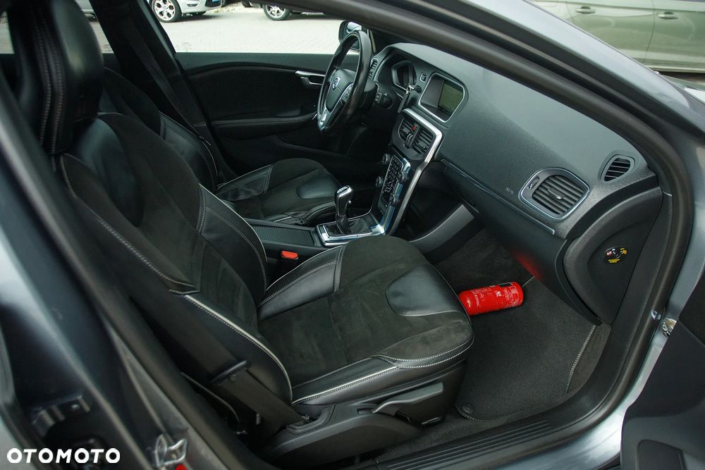 Volvo V40 D3 RDesign - 35