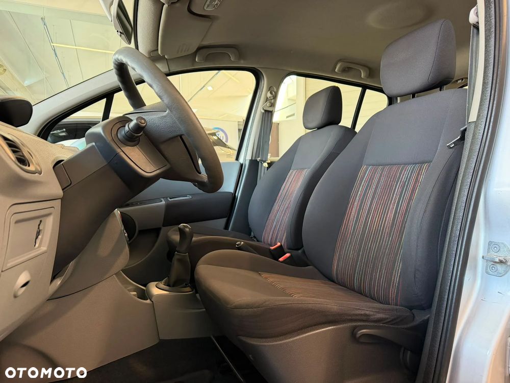 Renault Modus - 8