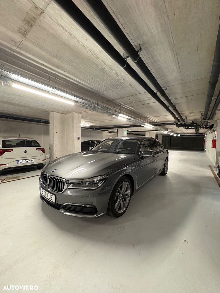 BMW Seria 7 740Le xDrive iPerformance - 6
