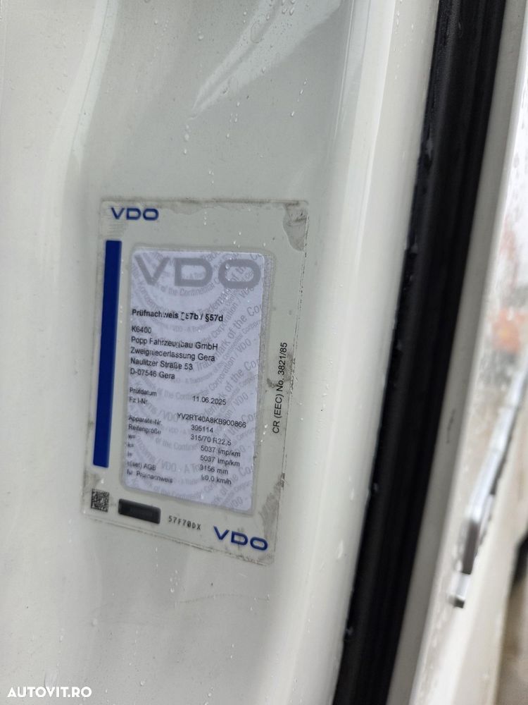 Volvo FH500, 2019, 640.248km, Automata, 2 rezervoare 1.175l, FRIGIDER, AER CONDITIONAT STATIONARE, balon puntea fata, aeropachet, rulata doar in GERMANIA, Carte identitate RAR, posibilitate leasing 3 ani-PROMOTIE 38.900 EUR+Tva - 36