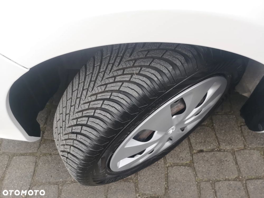 Toyota Yaris 1.5 VVT-i Style - 37