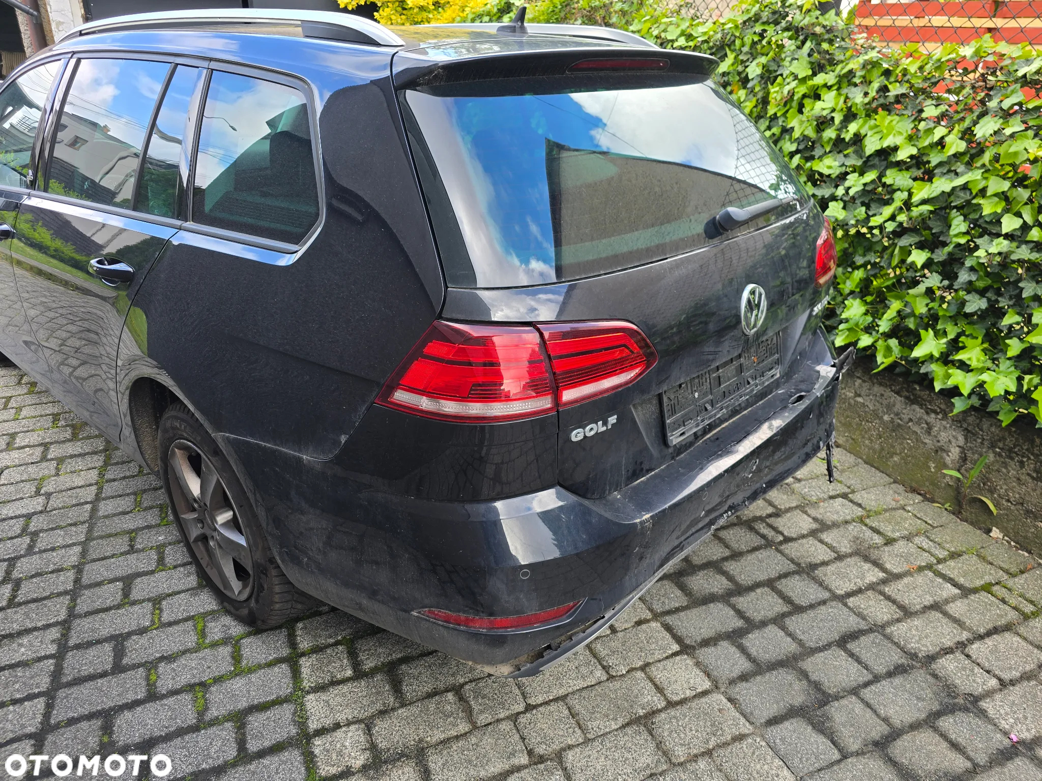Volkswagen Golf 2.0 TDI DSG Sound - 12