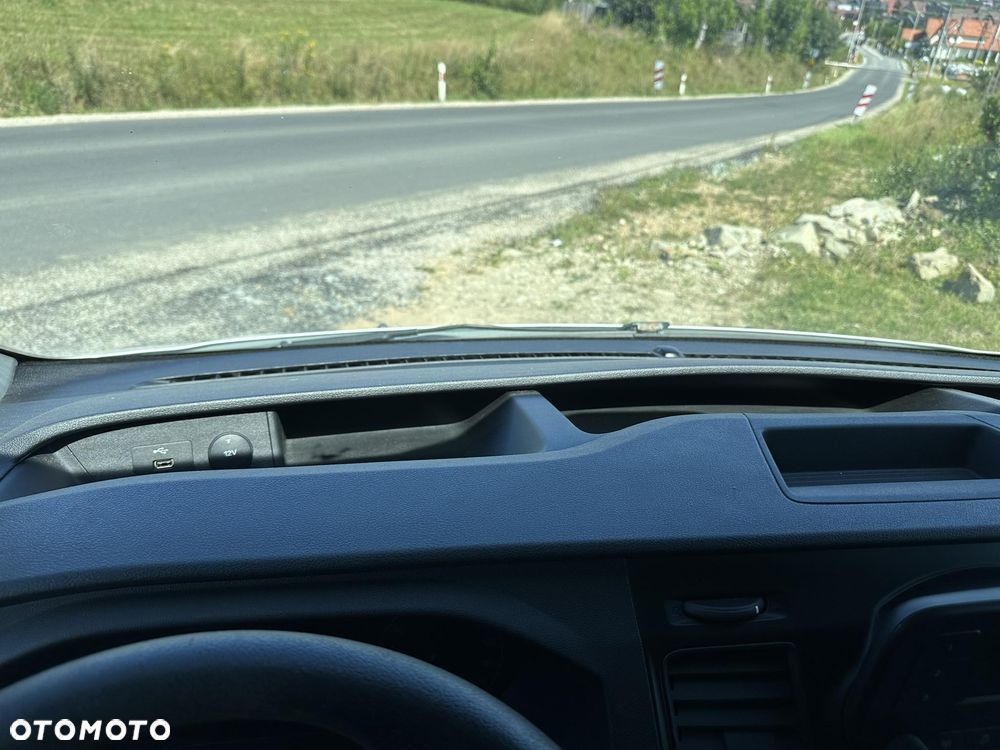 Ford Transit Custom - 16