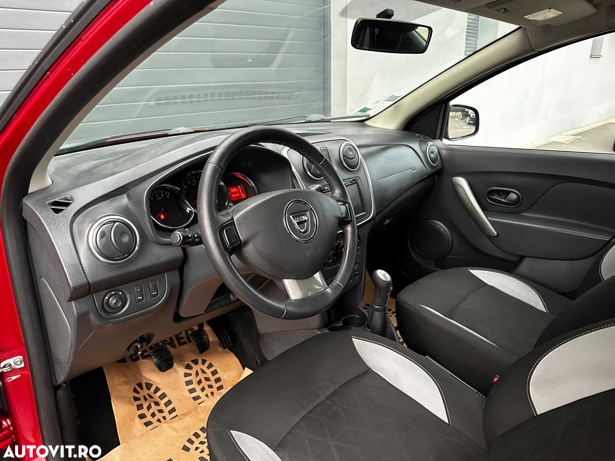 Dacia Sandero Stepway dCi 90 Prestige - 8