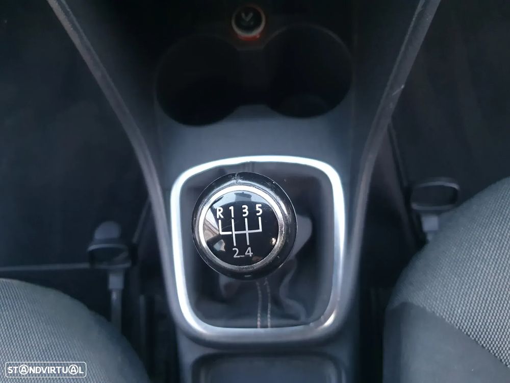 VW Polo 1.2 Confortline - 23