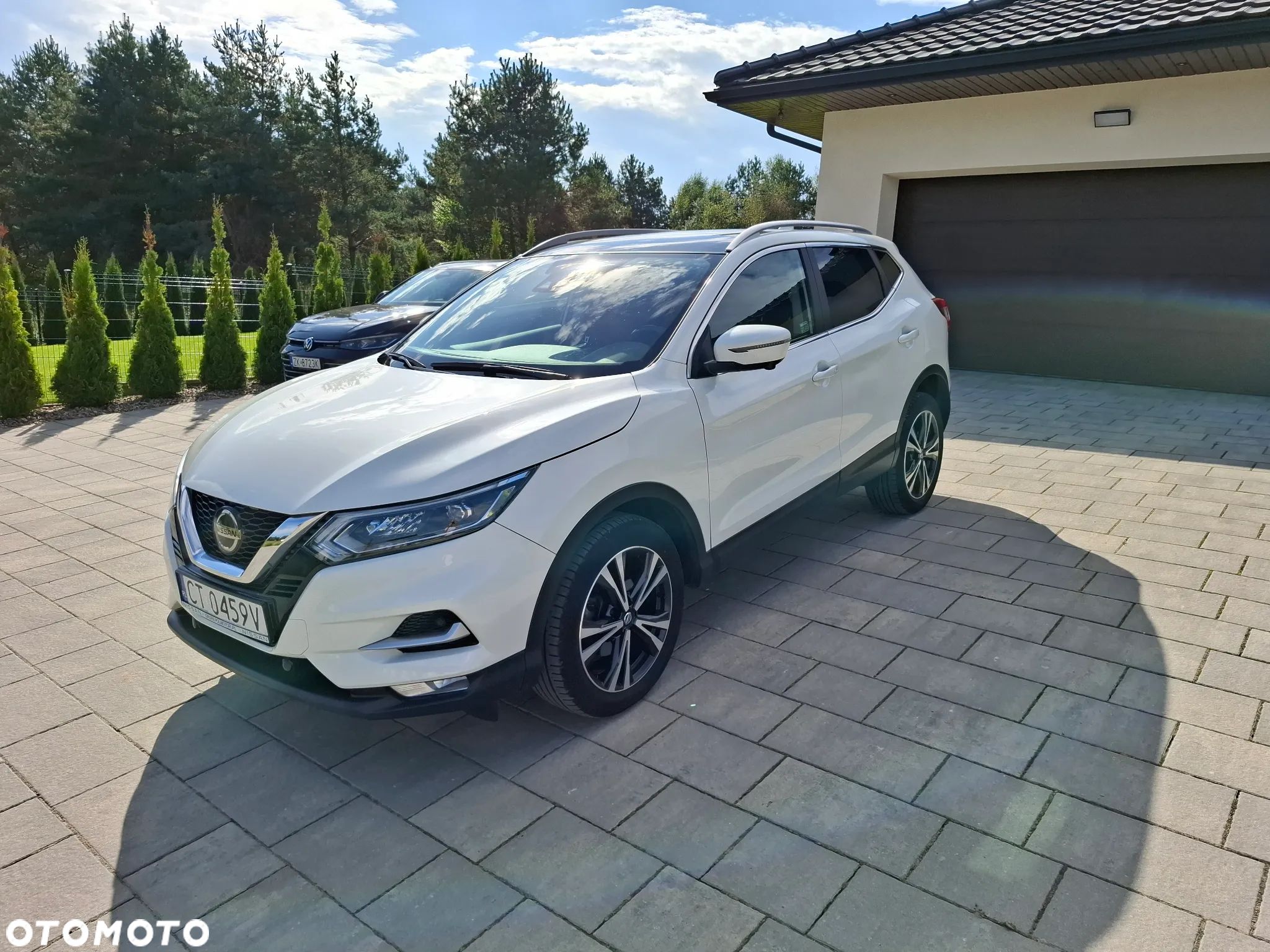 Nissan Qashqai 1.3 DIG-T N-Connecta - 1