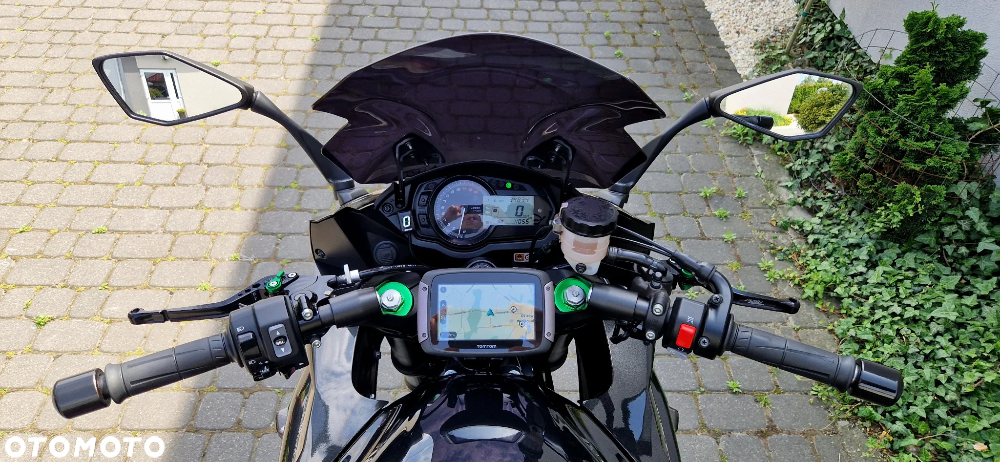 Kawasaki Ninja 1000 SX - 10