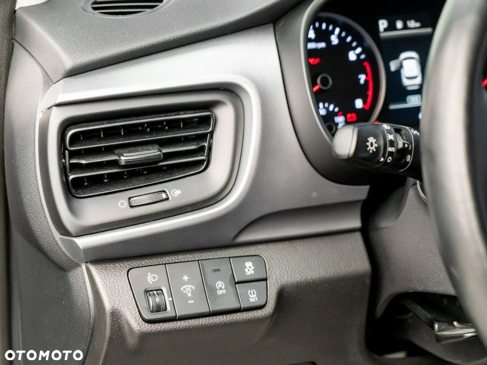 Kia Stonic 1.0 T-GDI M DCT - 23