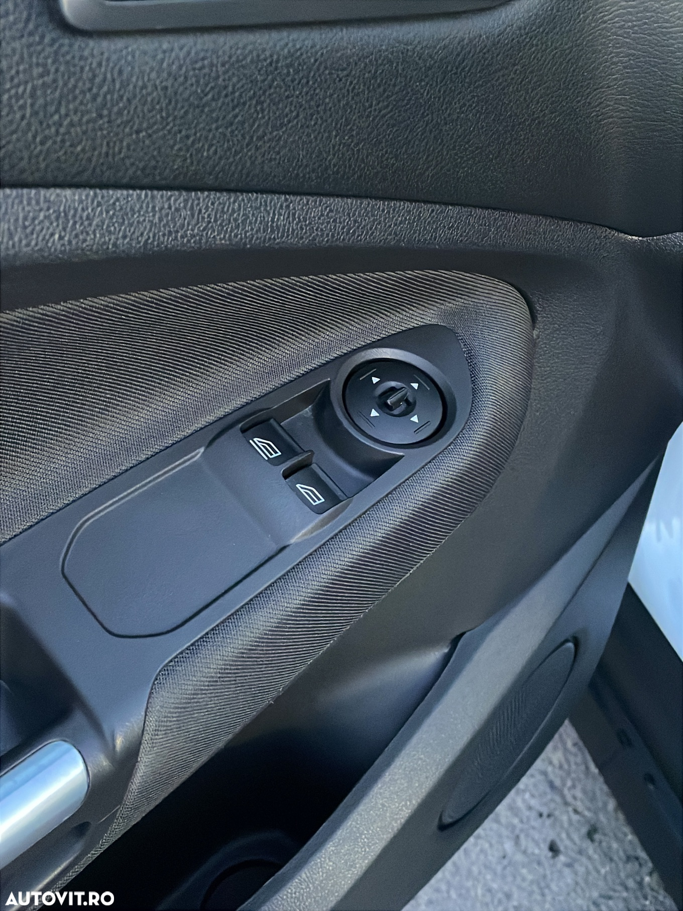 Ford C-Max 1.0 EcoBoost Start-Stopp-System Trend - 9