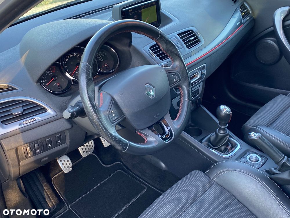 Renault Megane ENERGY TCe 130 GT LINE - 19