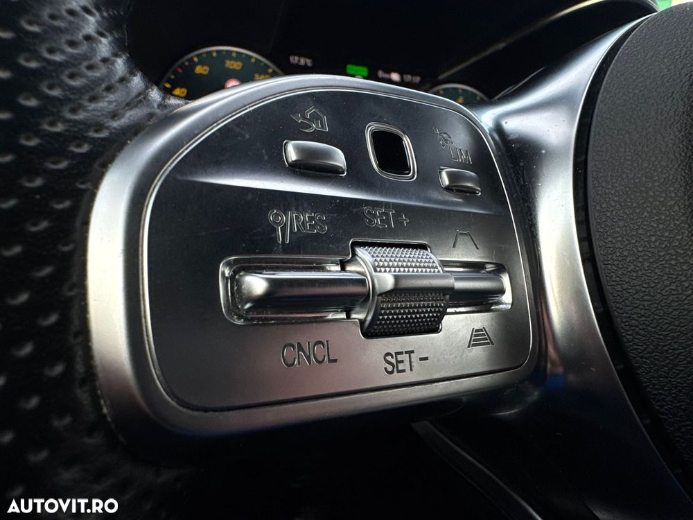 Mercedes-Benz GLC Coupe 350 e 4Matic 7G-TRONIC AMG Line - 29