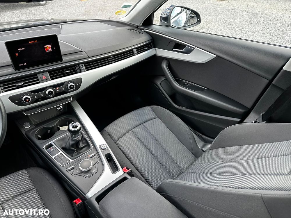 Audi A4 2.0 TDI Sport - 30