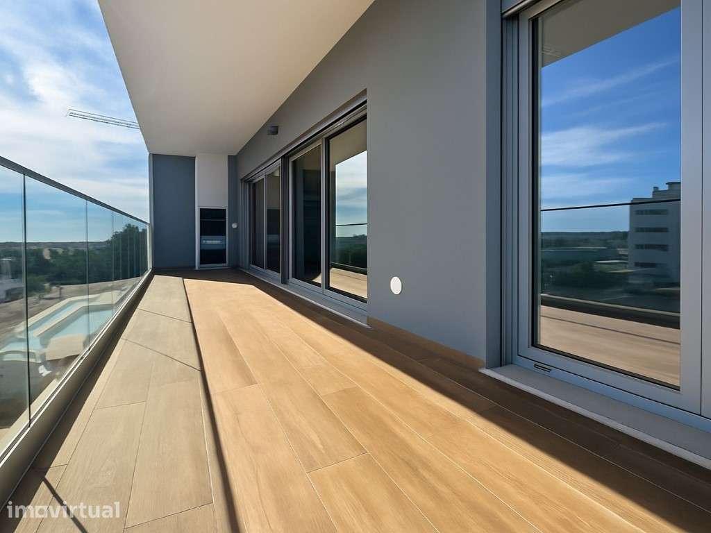 Apartamento T4 + Duplex| 2 Suites|2 Terraços| Piscina | Ginásio | 2... - Grande imagem: 4/29