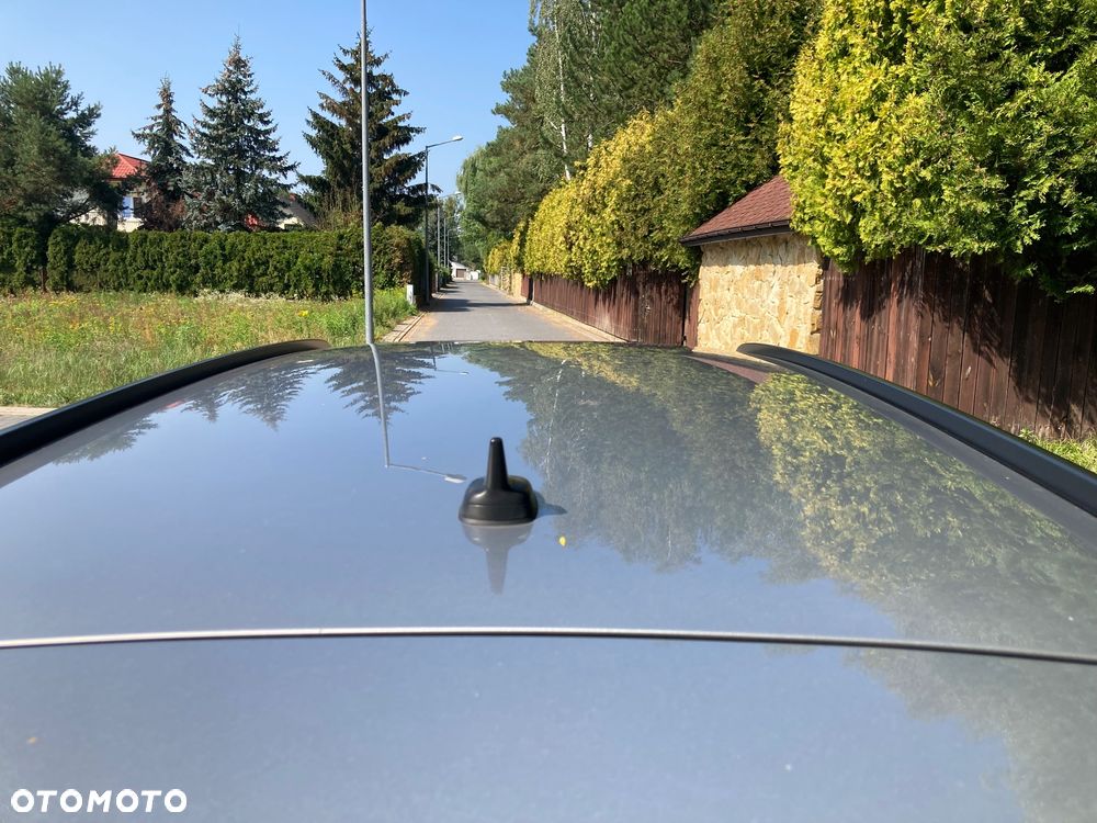 Volkswagen Passat 1.8 TSI BMT Comfortline - 13