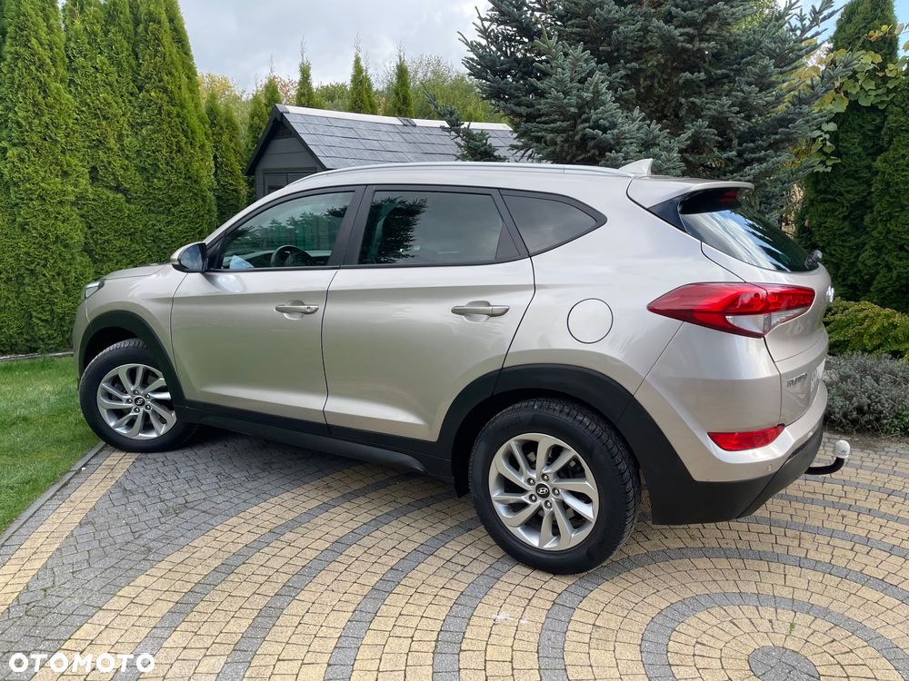 Hyundai Tucson blue 1.7 CRDi 2WD Passion - 32