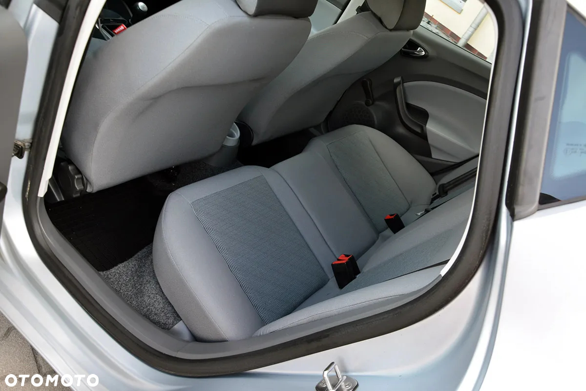 Seat Ibiza 1.2 12V Style - 27