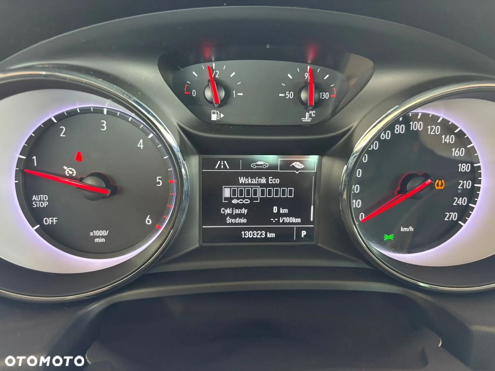 Opel Insignia 2.0 CDTI Enjoy S&S - 27