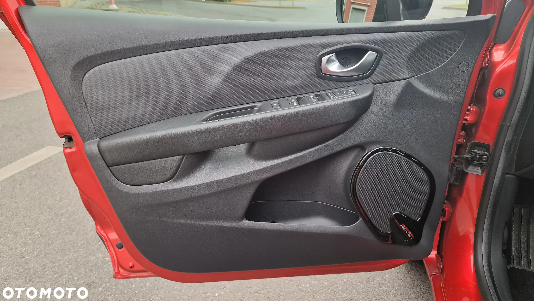 Renault Clio 0.9 Energy TCe Limited - 17