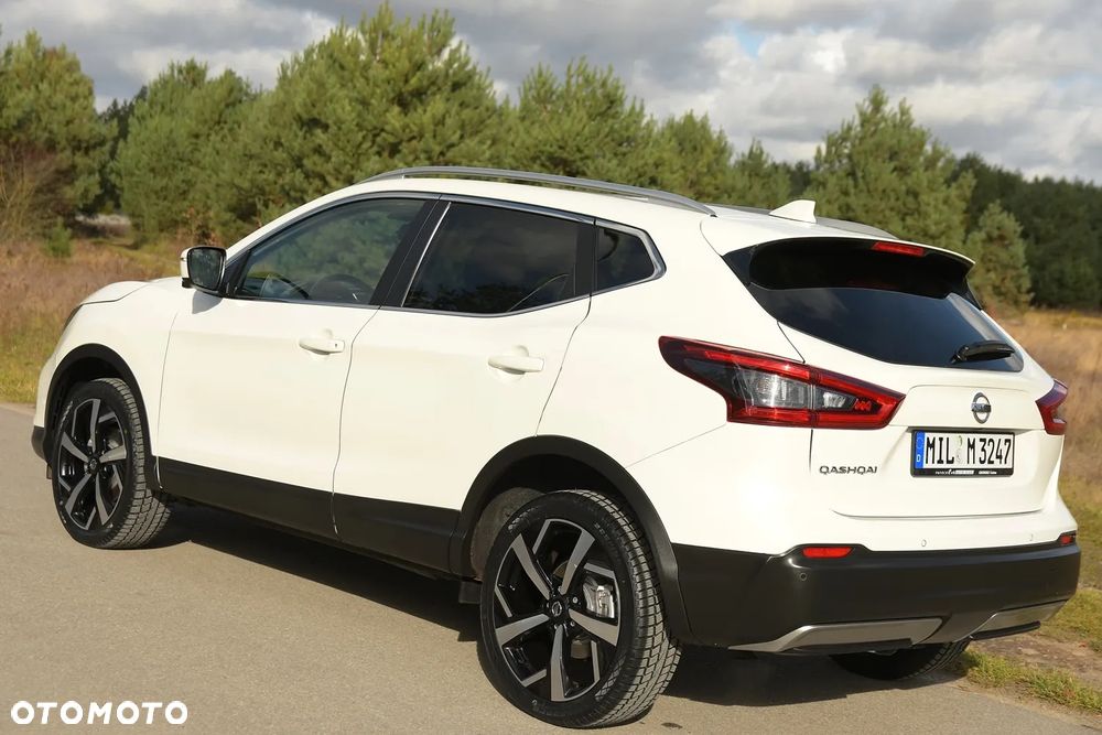 Nissan Qashqai 1.6 DIG-T TEKNA+ - 5