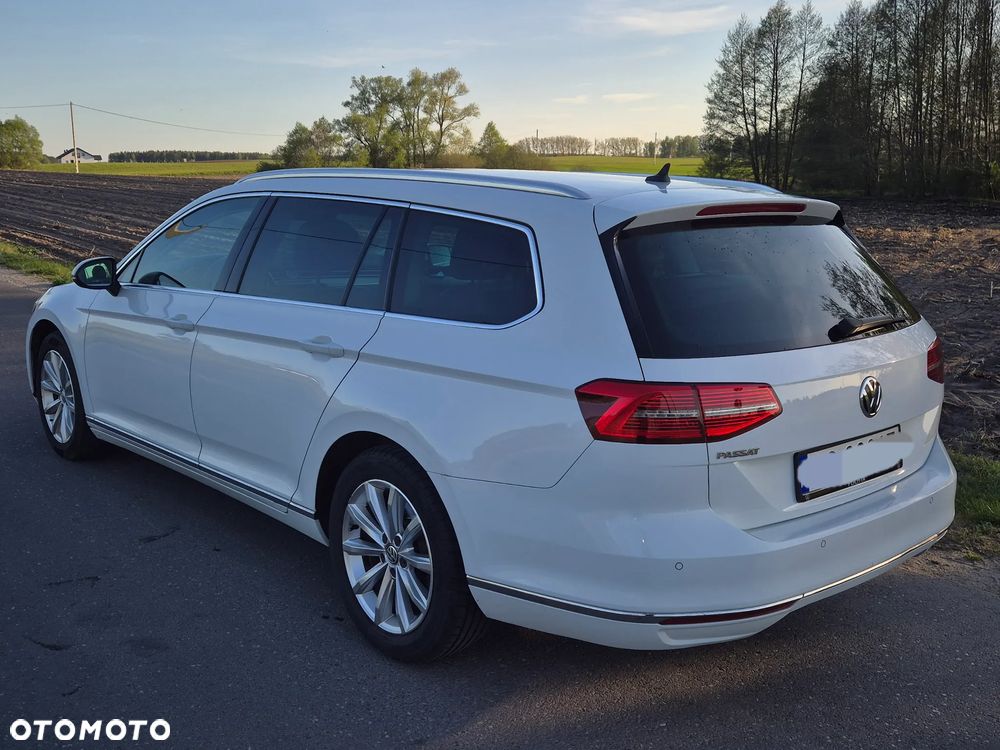 Volkswagen Passat 2.0 TDI SCR DSG Highline - 5
