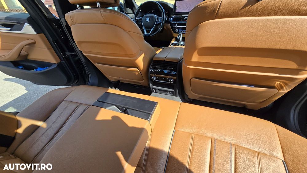 BMW Seria 5 520d EfficientDynamics Edition AT - 30