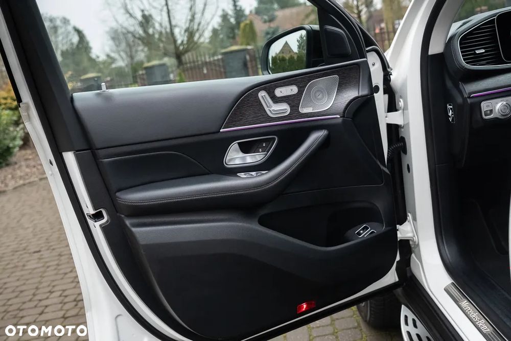 Mercedes-Benz GLE 350 e 4Matic 9G-TRONIC AMG Line - 40