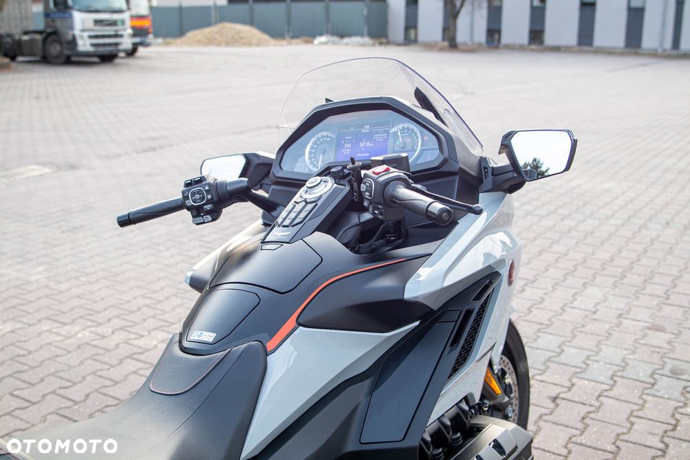 Honda GL - 2