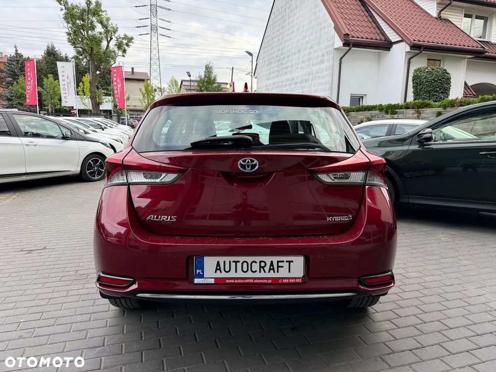 Toyota Auris Hybrid 135 Premium - 31
