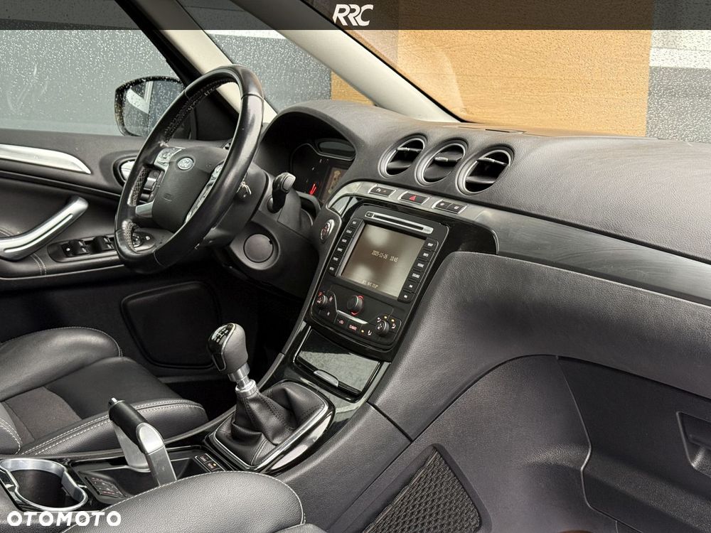 Ford S-Max 2.0 TDCi DPF Titanium X - 25