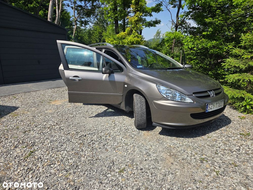 Peugeot 307 2.0 HDi - 12