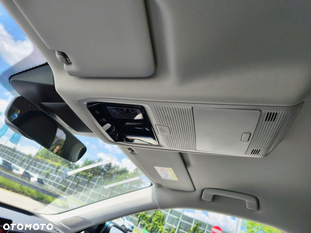 Volkswagen Tiguan - 27