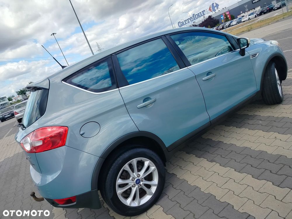 Ford Kuga 2.5 4x4 Titanium - 8