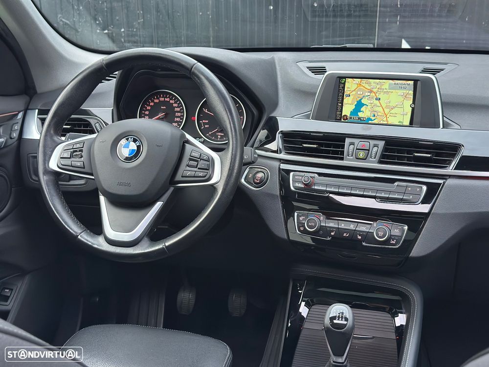 BMW X1 16 d sDrive Line Sport - 13