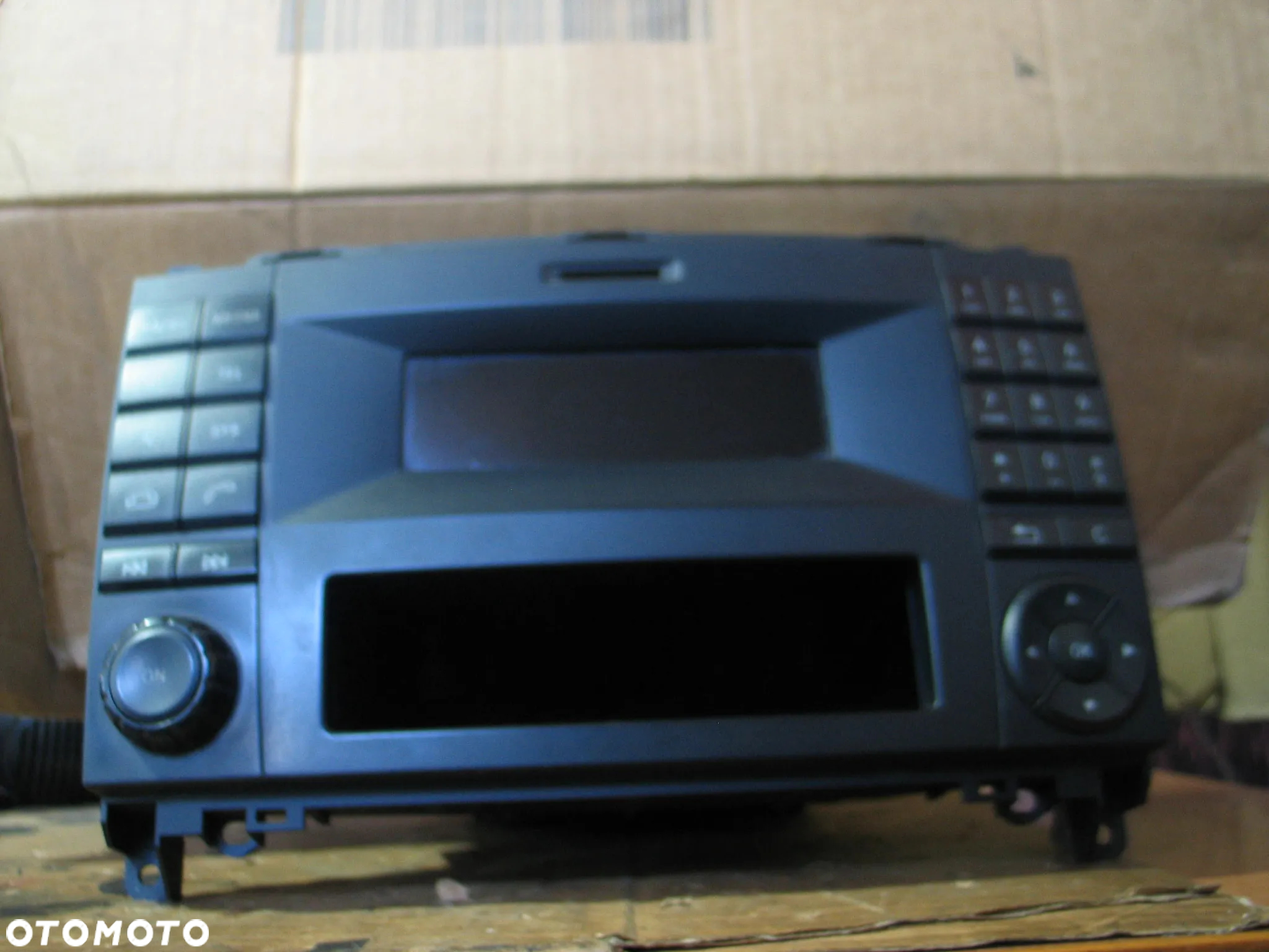 radio radioodtwarzacz Mercedes sprinter W906 A9069006102 - 2