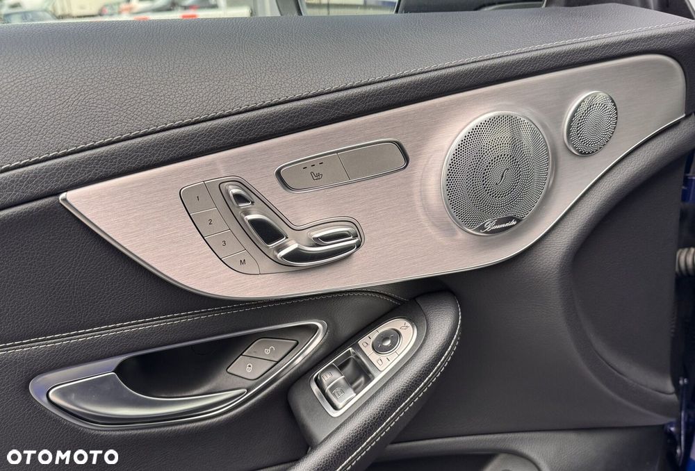 Mercedes-Benz Klasa C 200 4MATIC 9G-TRONIC - 21