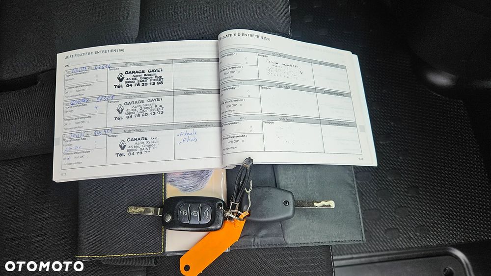 Renault TRAFIC - 10