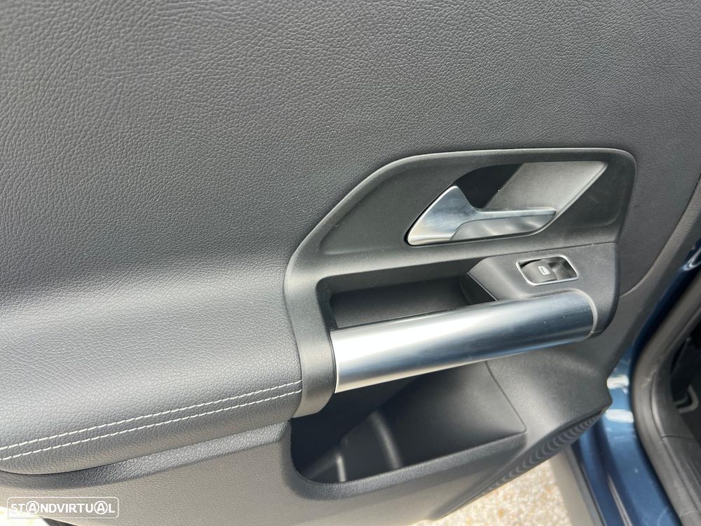 Mercedes-Benz GLA 250 e 8G-DCT Style - 18