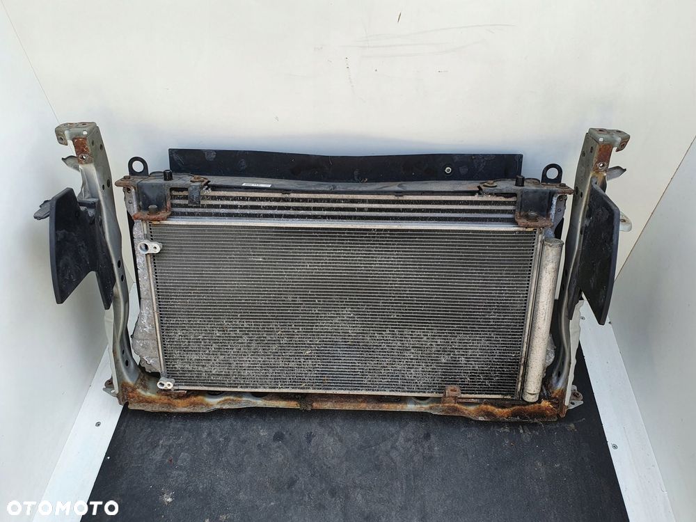 toyota auris i 06-09 2.0 d4d komplet chłodnic pas - 4