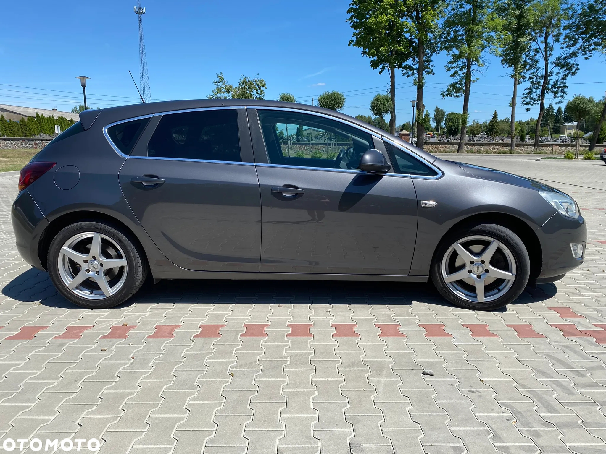 Opel Astra IV 1.6 T Sport - 2
