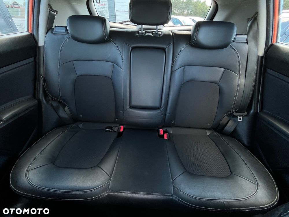 Kia Sportage 2.0 CVVT 4WD Automatik Vision - 24