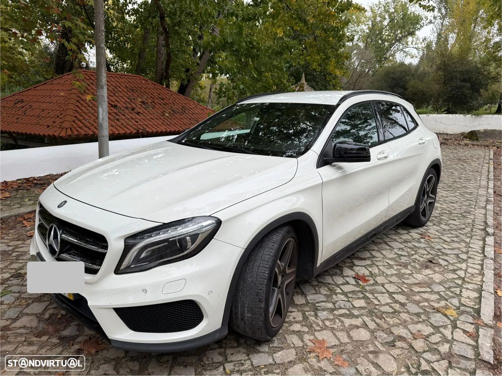 Mercedes-Benz GLA 200 (CDI) d 7G-DCT AMG Line - 2