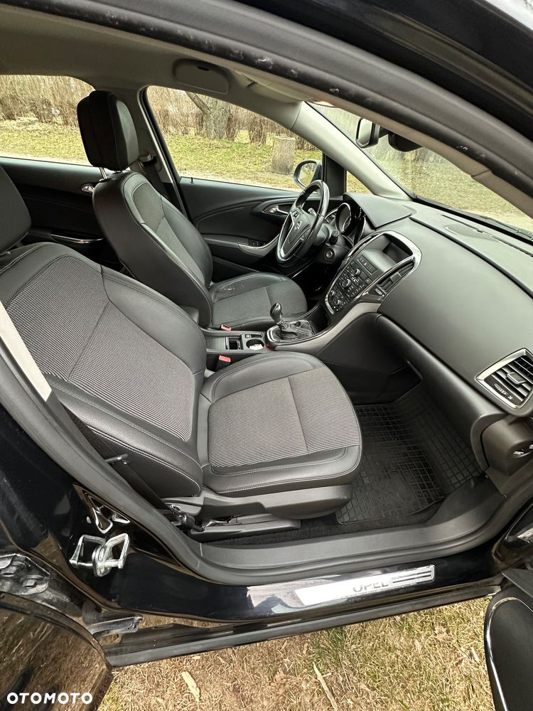 Opel Astra 1.4 Turbo - 15