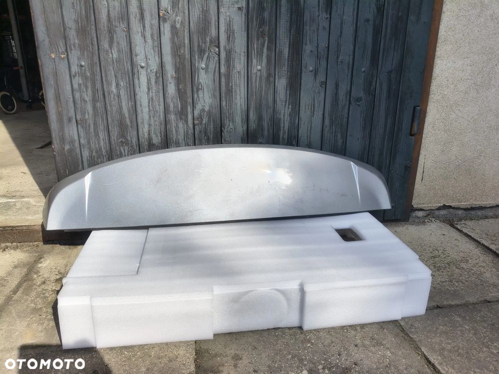 Spoiler klapy bagażnika Durango GT Plus 2018